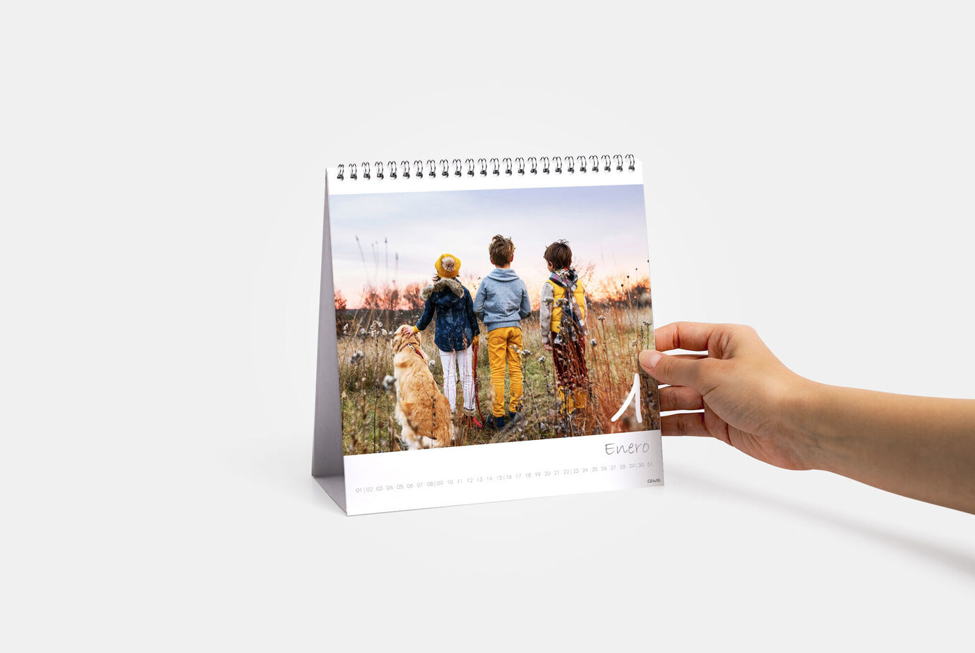 Calendario de mesa personalizado 21x21